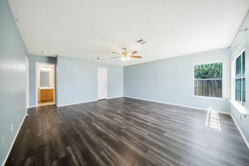7839 Bypass Shoals, San Antonio, TX 78244