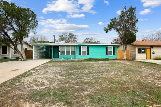 115 Harcourt, San Antonio, TX 78223