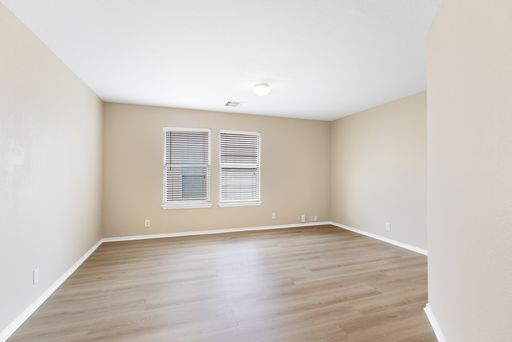 6526 Charles Field, Leon Valley, TX 78238