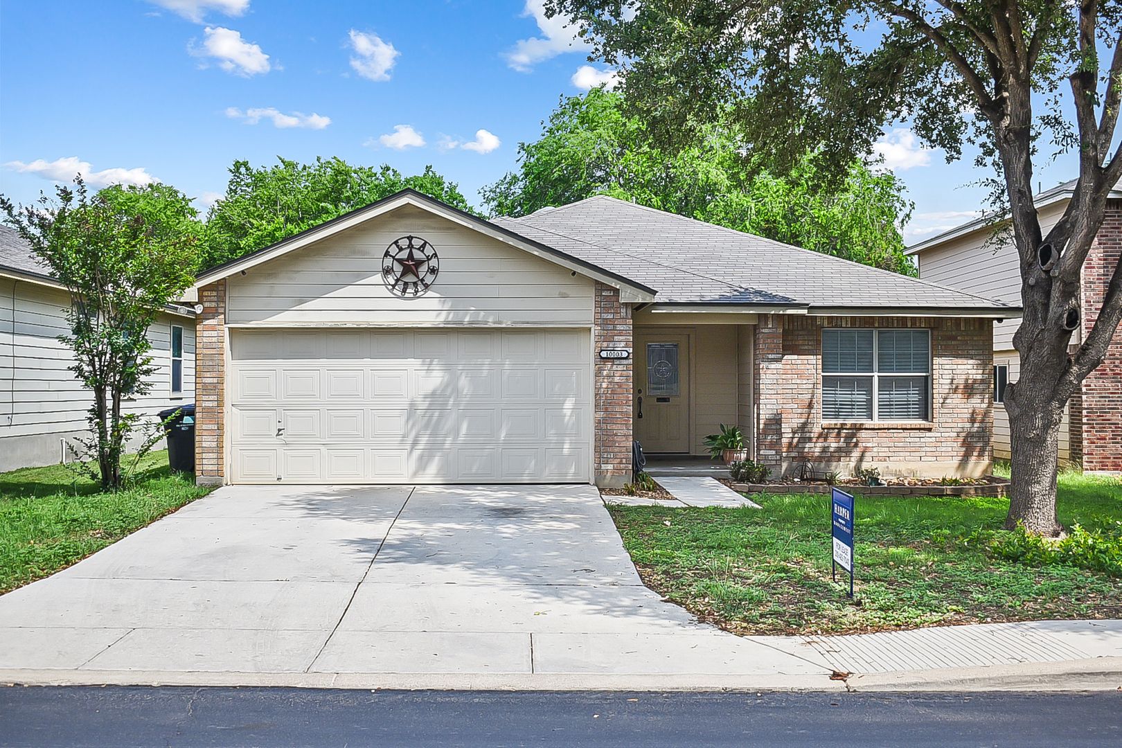 San Antonio House: 10003 Magnolia River