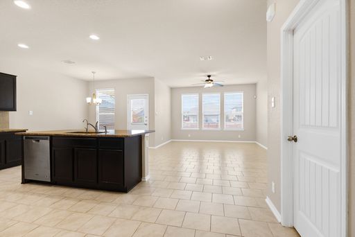515 Sage Thrasher, San Antonio, TX 78253