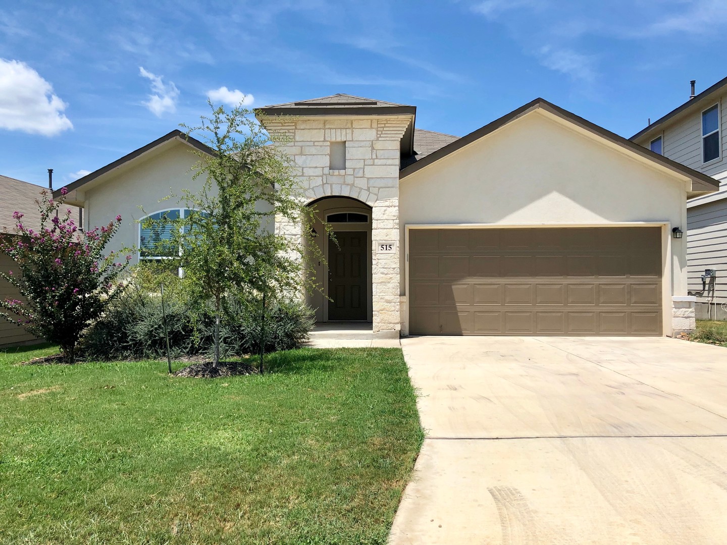 San Antonio House: 515 Sage Thrasher