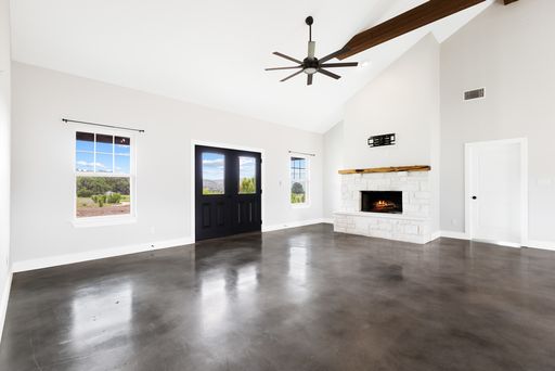 4574 Bump Gate Rd, Pipe Creek, TX 78063
