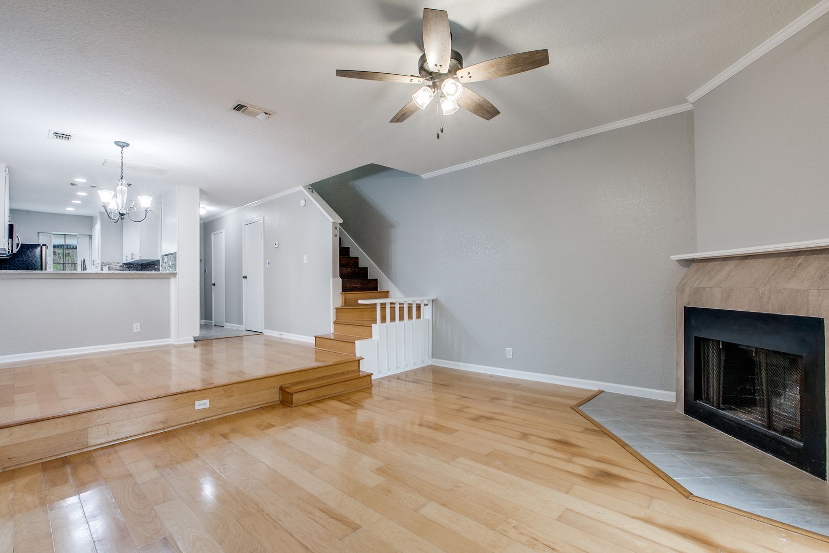 San Antonio House: 11815 Vance Jackson Rd #606