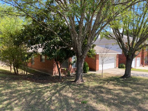 13106 Forum Road, Universal City, TX 78148