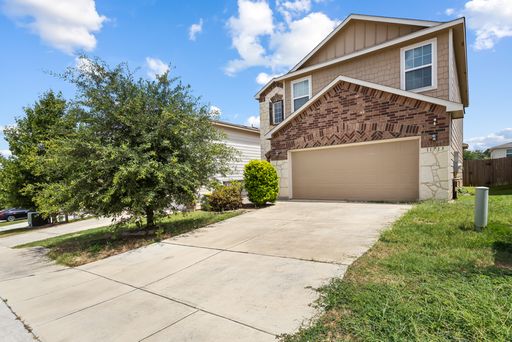 3 Bedroom 2.5 Bathroom Silver Canyon Subdivision – photo 1