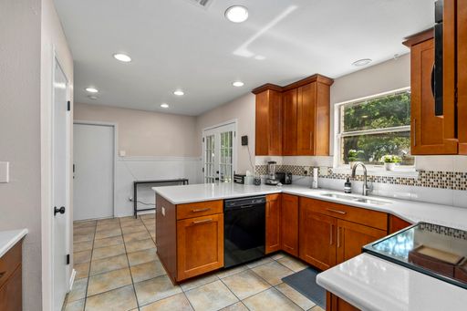 7306 Park West, San Antonio, TX 78250