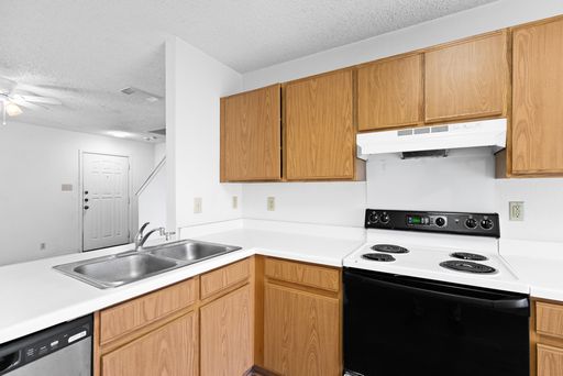 5011 River Kenton, San Antonio, TX 78240