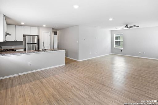 13907 Silos Meadows, San Antonio, TX 78252