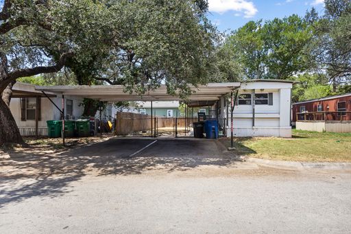 2 Bedroom/1 Bath Manufactured home in San Pedro North Mobile Home – photo 1