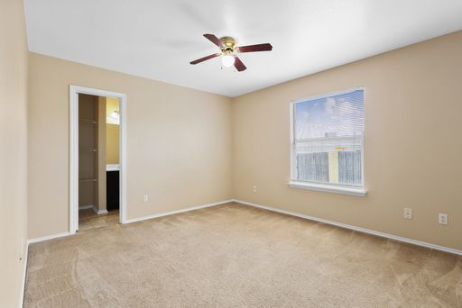 8304 Heights Valley, Converse, TX 78109