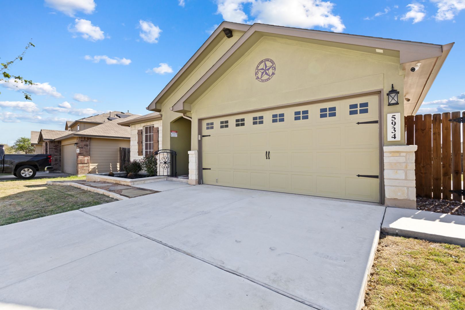 San Antonio House: 5934 Forte Falls