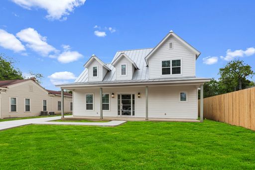 158 S. Academy Ave, New Braunfels, TX 78130