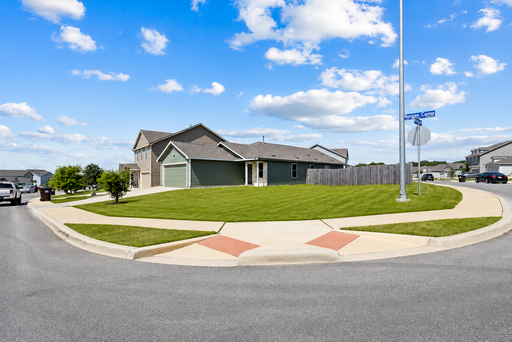 3 Bedroom/2 Bath Morgan Meadow – photo 1