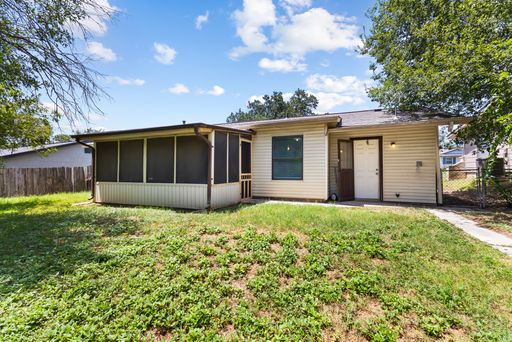 12214 Lone Shadow Trail, Live Oak – photo 1