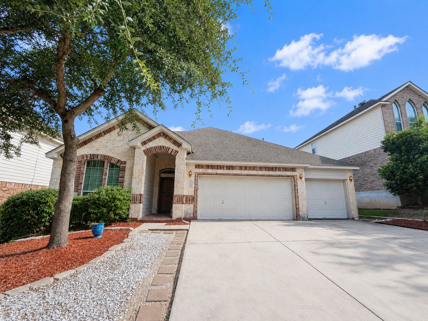 San Antonio House: 3527 Mendocino Park