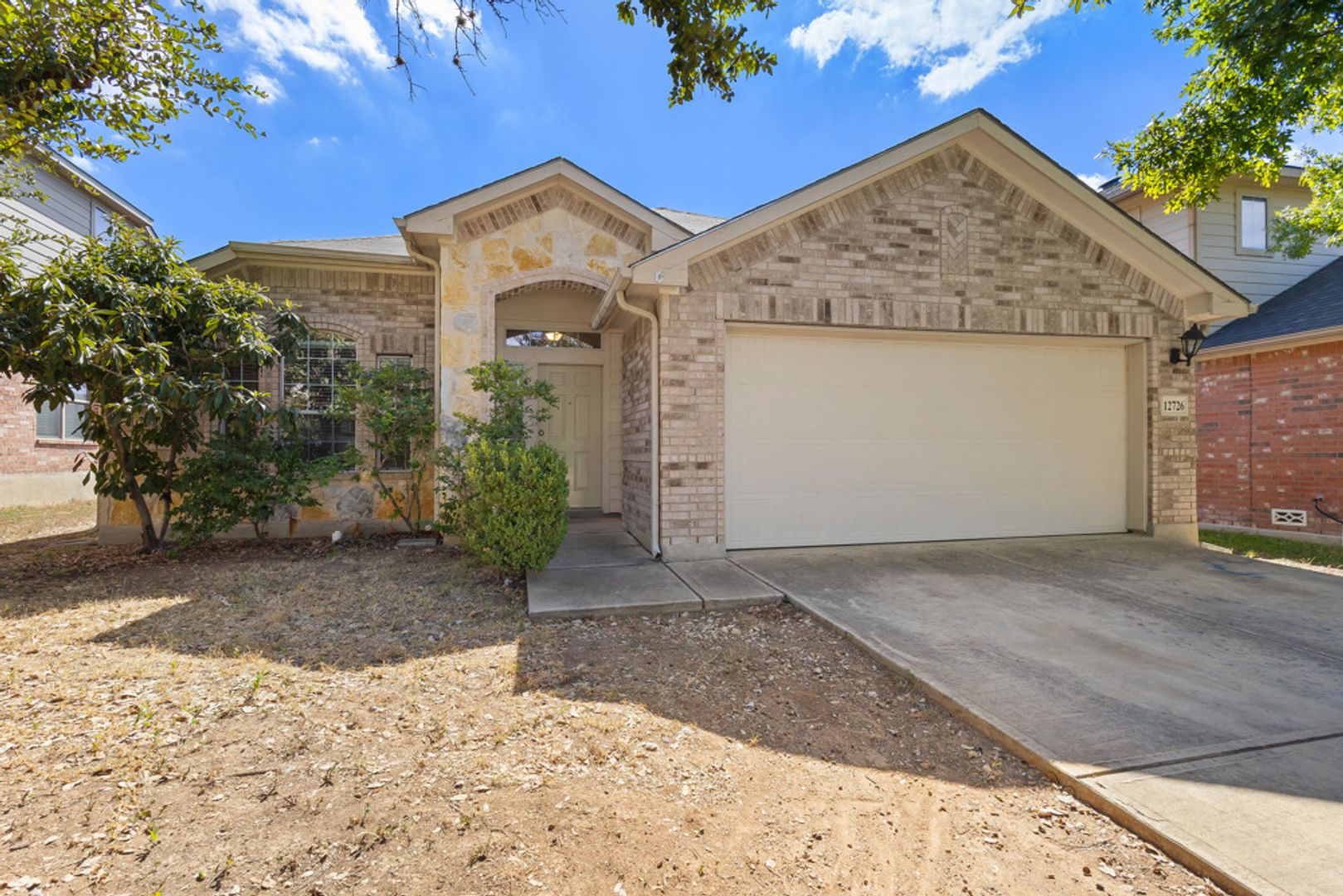 San Antonio House: 12726 Point Crest