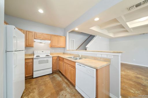 6410 Summit Oak #4, #4, San Antonio, TX 78229