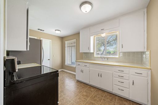 314 Barbara Dr, San Antonio, TX 78216-7405