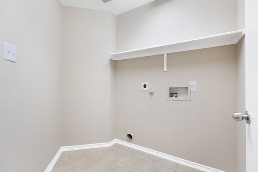 6526 Charles Field, Leon Valley, TX 78238