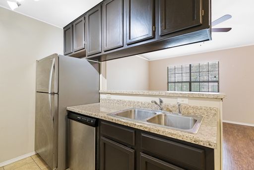 4803 Hamilton Wolfe Rd #916, San Antonio, TX 78229