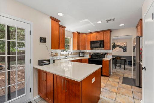 7306 Park West, San Antonio, TX 78250