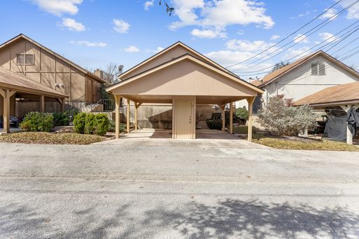 8430 Cranberry Hill, San Antonio, TX 78254