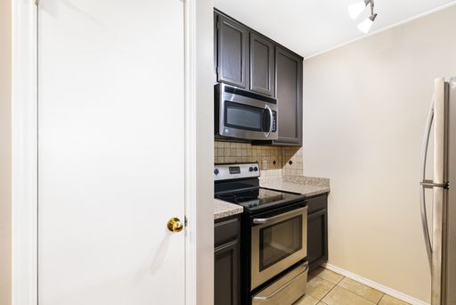 4803 Hamilton Wolfe Rd #916, San Antonio, TX 78229