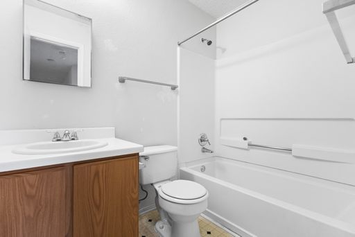 5011 River Kenton, San Antonio, TX 78240