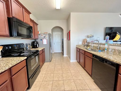 12227 Stratsburg, San Antonio, TX 78252