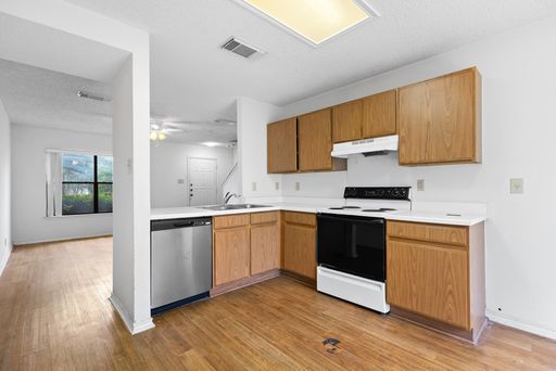5011 River Kenton, San Antonio, TX 78240