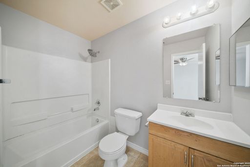 6410 Summit Oak #4, #4, San Antonio, TX 78229