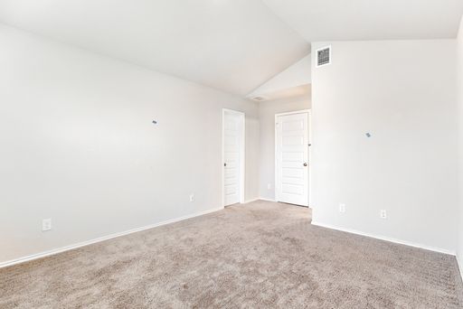 2432 Ayers Dr, Seguin, TX 78155