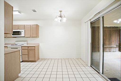 6054 Bantry Bay, San Antonio, TX 78240