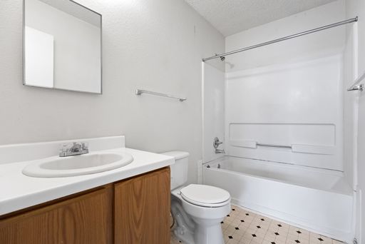 5011 River Kenton, San Antonio, TX 78240