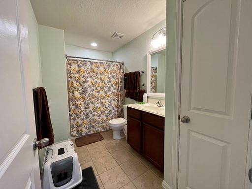 12227 Stratsburg, San Antonio, TX 78252