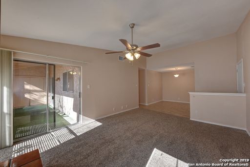 1431 Loma Alto Rd #4, San Antonio, TX 78232