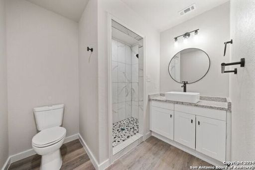 227 S Grimes St Unit 102, San Antonio, TX 78203