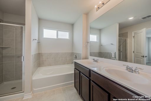 14110 Lavaca Springs, San Antonio, TX 78253