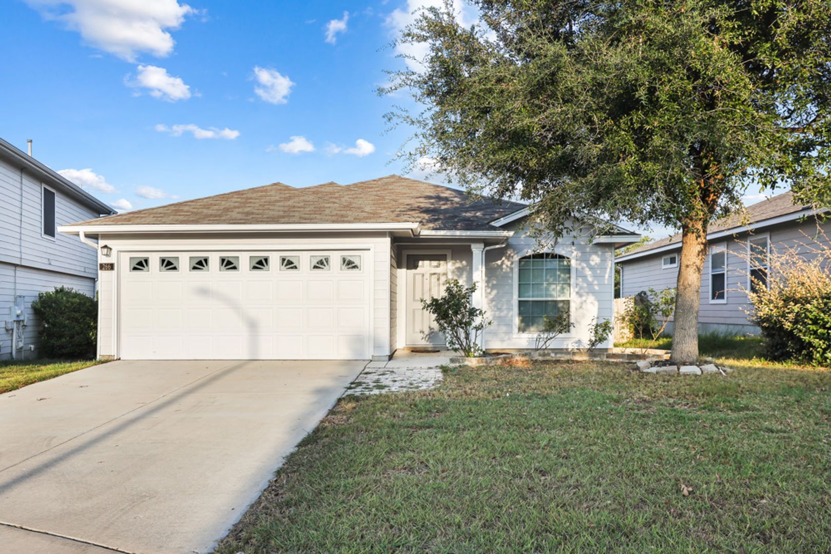 San Antonio House: 266 Perch Manor