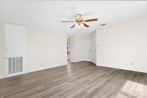 9711 Arcade Ridge, San Antonio, TX 78239