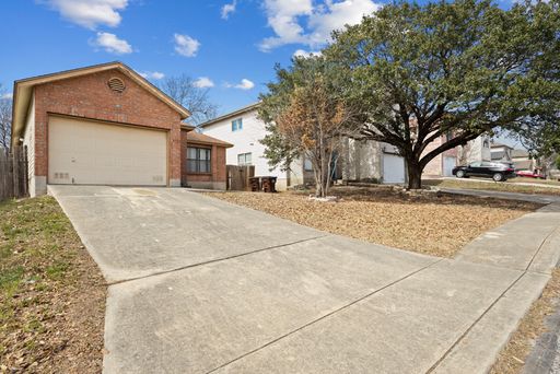 9711 Arcade Ridge, San Antonio, TX 78239