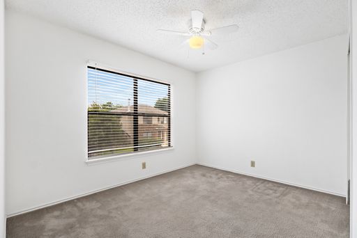 5011 River Kenton, San Antonio, TX 78240