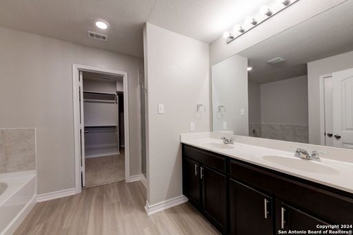 12006 Old Onyx, San Antonio, TX 78245