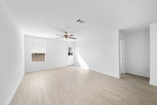 3707 Moon Hill Rd, Marion, TX 78124