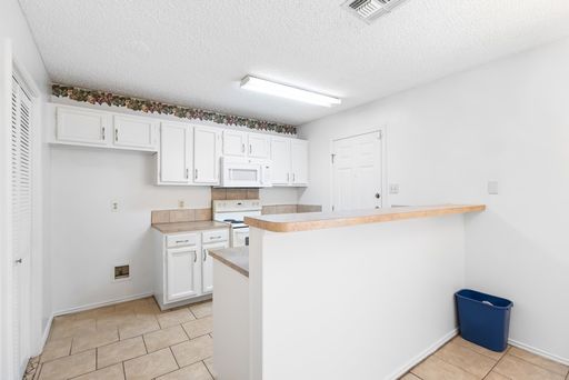8430 Cranberry Hill, San Antonio, TX 78254
