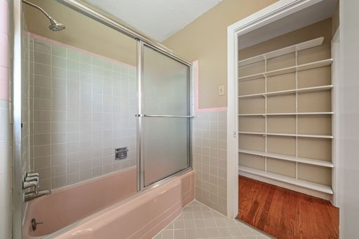 314 Barbara Dr, San Antonio, TX 78216-7405