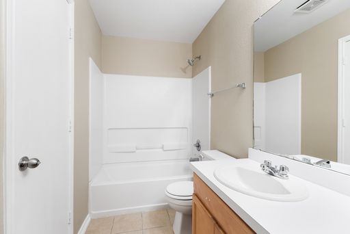 6526 Charles Field, Leon Valley, TX 78238