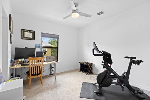 918 N Olive St, San Antonio, TX 78202