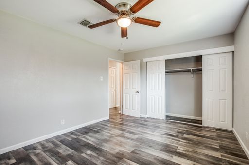 2610 Lakebriar St, San Antonio, TX 78222